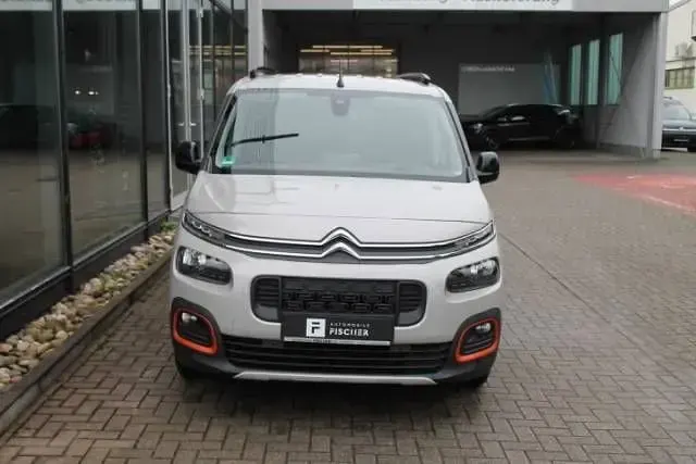Gebraucht Citroën Berlingo Shine 131 PS (96 kW) 2020 Beige Van / Kleinbus