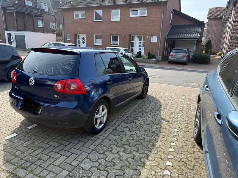 Gebraucht VW Golf IV 110 PS (80 kW) 2004 Blau Limousine