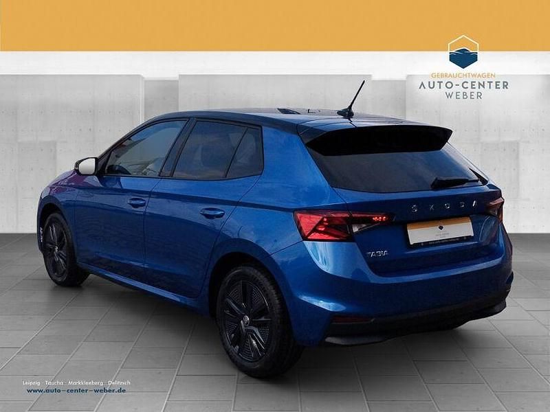 Gebraucht Skoda Fabia Ambition 95 PS (69 kW) 2022 Blau Limousine