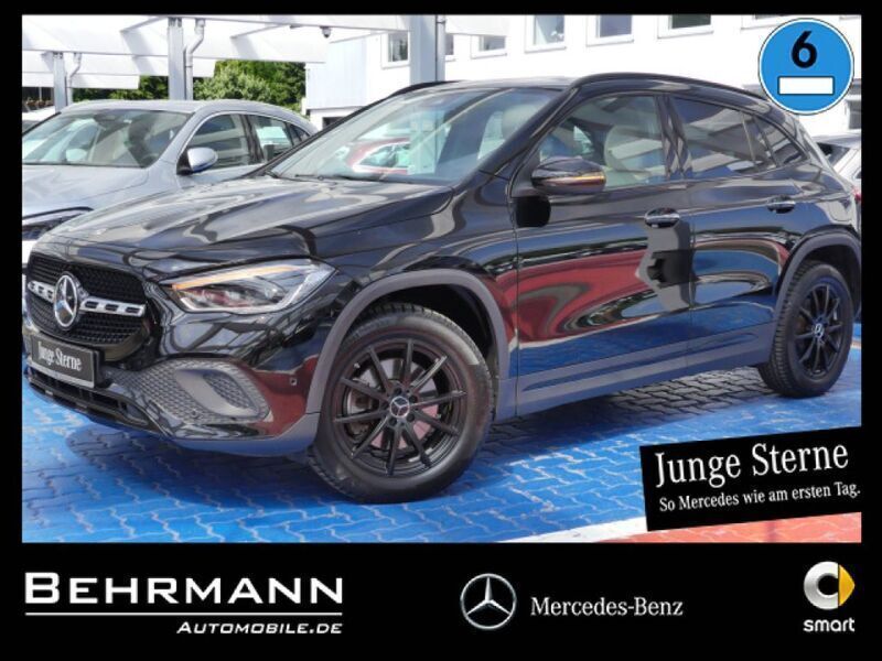 Unilack nachtschwarz Gebraucht 2023 Mercedes GLA220 SUV | 41.889 € (Fairer Preis) - Bild 1/4