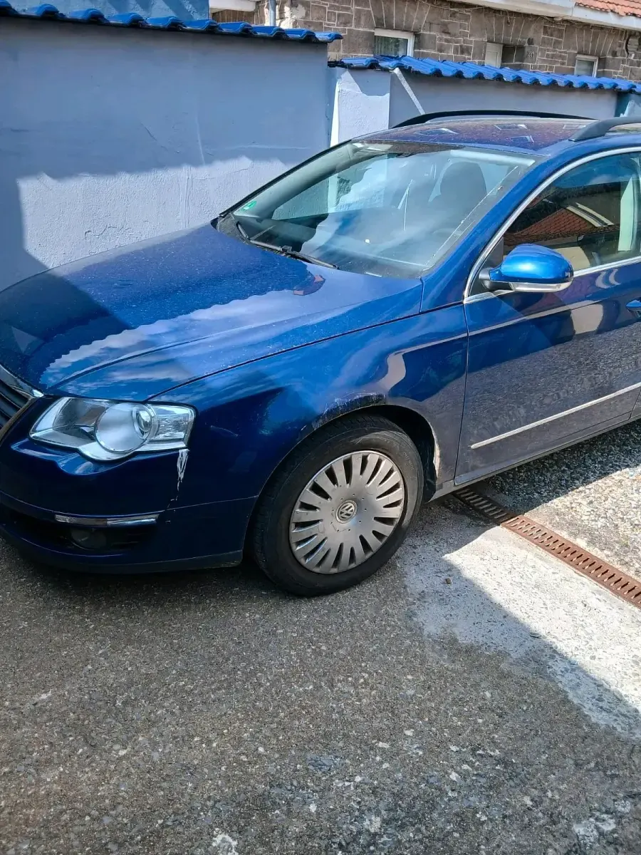 Gebraucht VW Passat 122 PS (89 kW) 2008 Blau Kombi