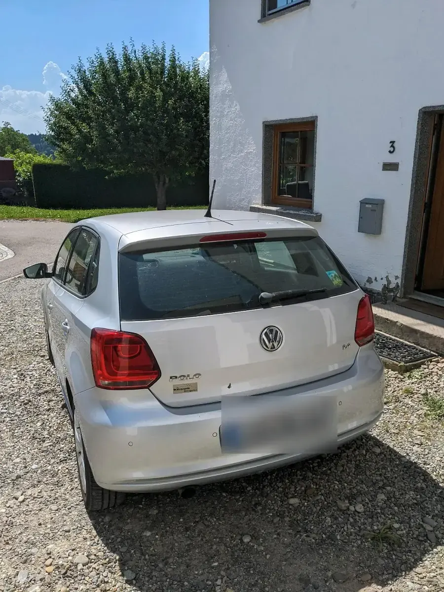 Gebraucht VW Polo Comfortline 86 PS (63 kW) 2013 Silber Kleinwagen
