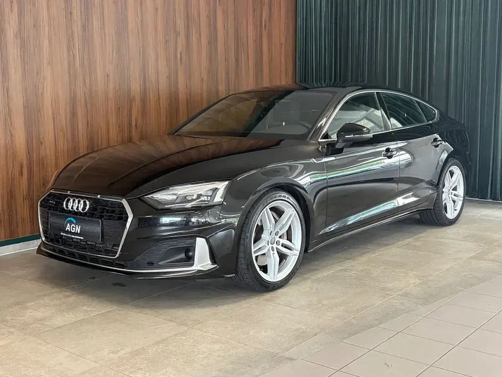 Gebraucht Audi A5 Sportback Sport 286 PS (210 kW) 2020 Schwarz Kleinwagen