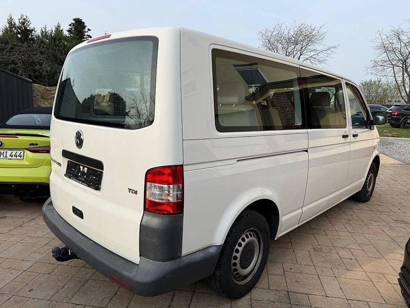 Gebraucht VW Transporter 140 PS (102 kW) 2012 Candyweiss Van