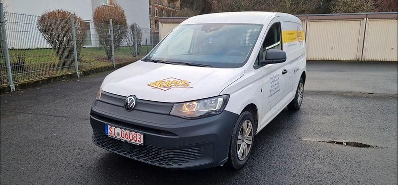 Candyweiss Gebraucht 2021 VW Caddy Van / Kleinbus | 14.890 € - Bild 1/4