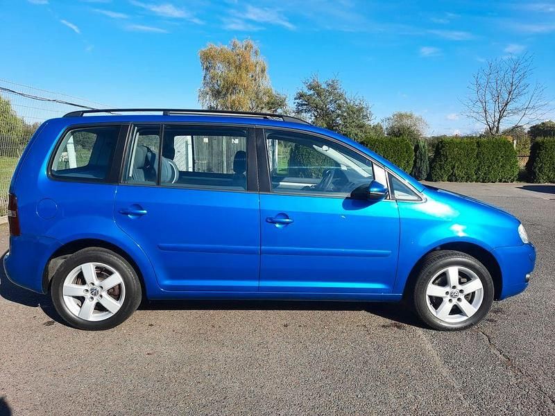 Blau Gebraucht 2004 VW Touran Van / Kleinbus | 5.000 € - Bild 1/4