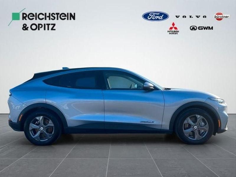 Gebraucht Ford Mustang Mach-E Extended Range 216 kW (294 PS) 2024 Iced blue silver SUV