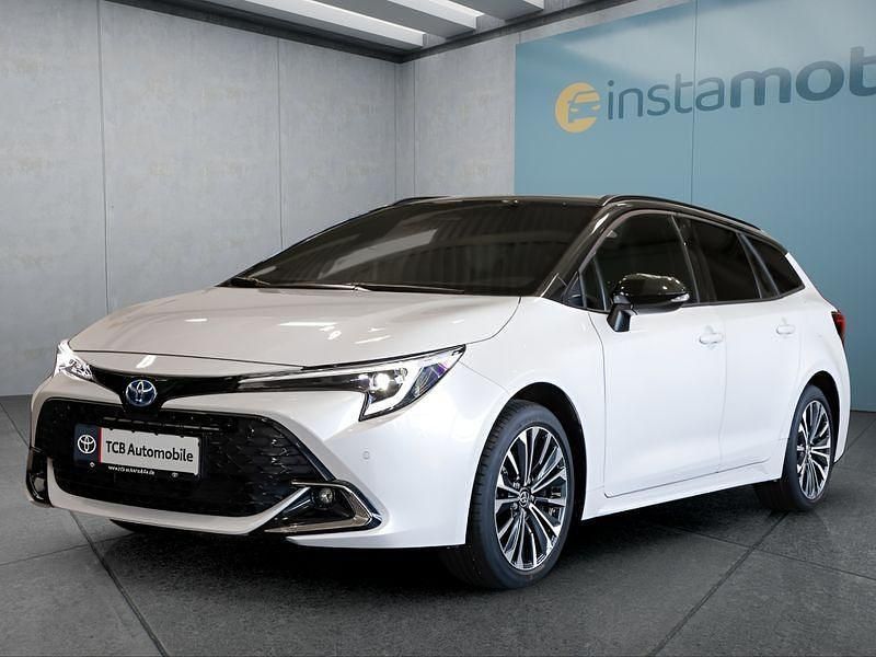 Weiß Gebraucht 2024 Toyota Corolla Kombi | 33.049 € (Teuer) - Bild 1/4