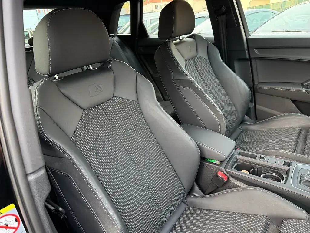 Gebraucht Audi Q3 S-Line 190 PS (139 kW) 2020 Schwarz SUV
