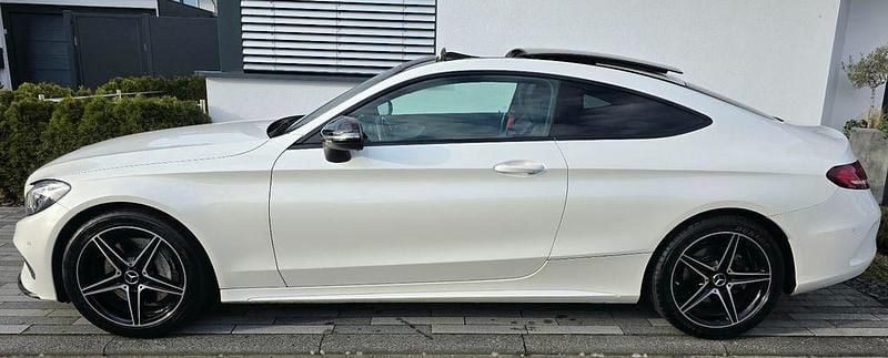 Gebraucht Mercedes C250 AMG 211 PS (155 kW) 2017 Weiß Coupé