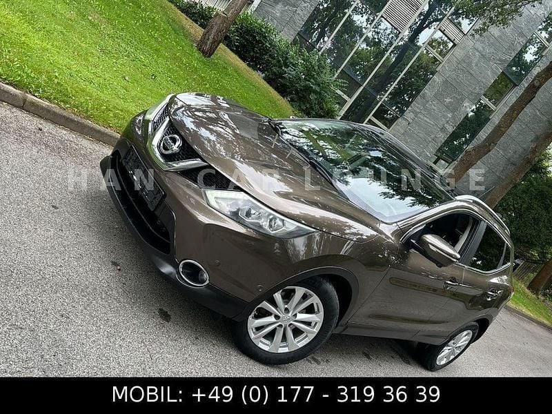 Braun Gebraucht 2014 Nissan Qashqai Tekna SUV | 12.900 € (Fairer Preis) - Bild 1/4