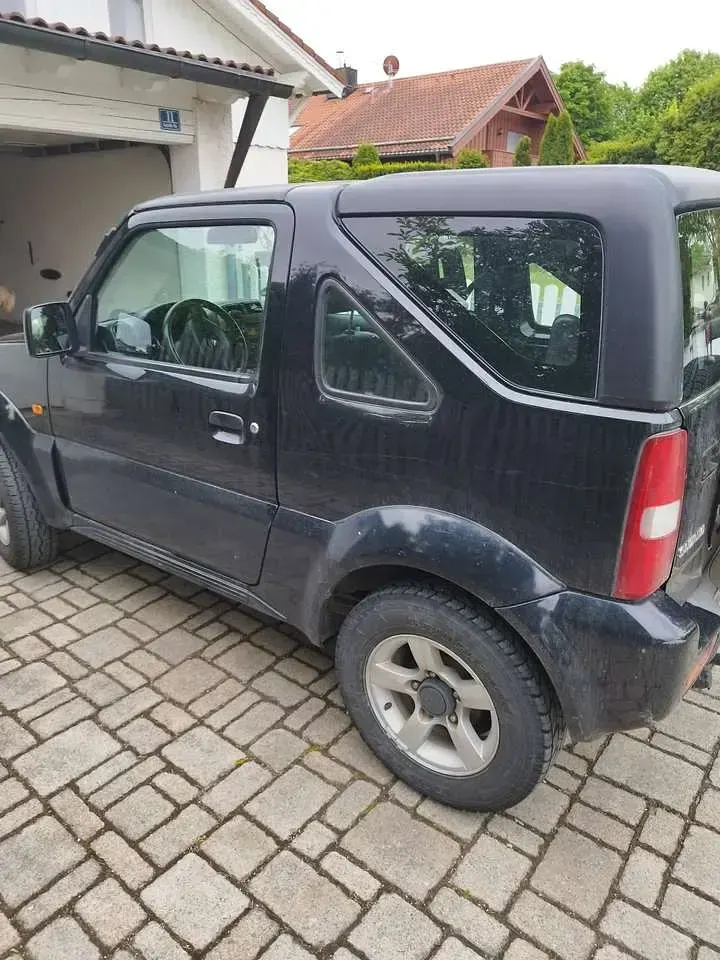 Gebraucht Suzuki Jimny Club 86 PS (63 kW) 2007 Schwarz SUV