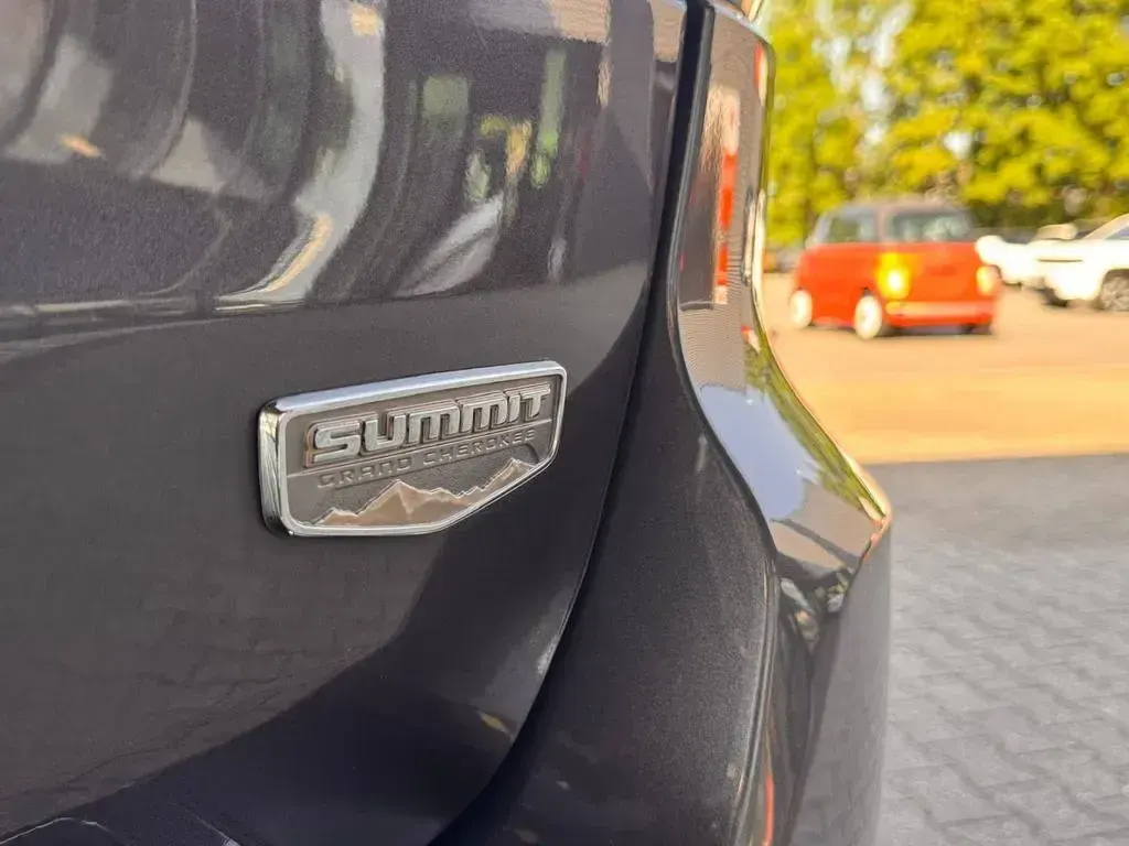 Gebraucht Jeep Grand Cherokee Summit 250 PS (183 kW) 2019 Grau SUV
