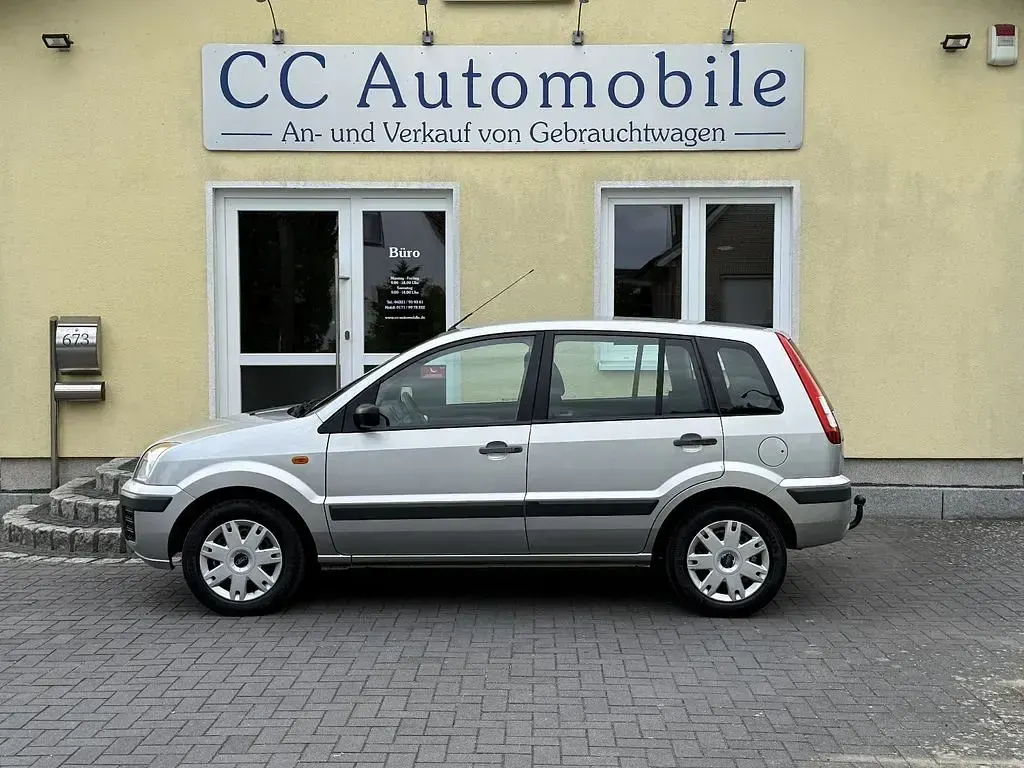 Gebraucht Ford Fusion Style 68 PS (50 kW) 2008 Silber Kleinwagen