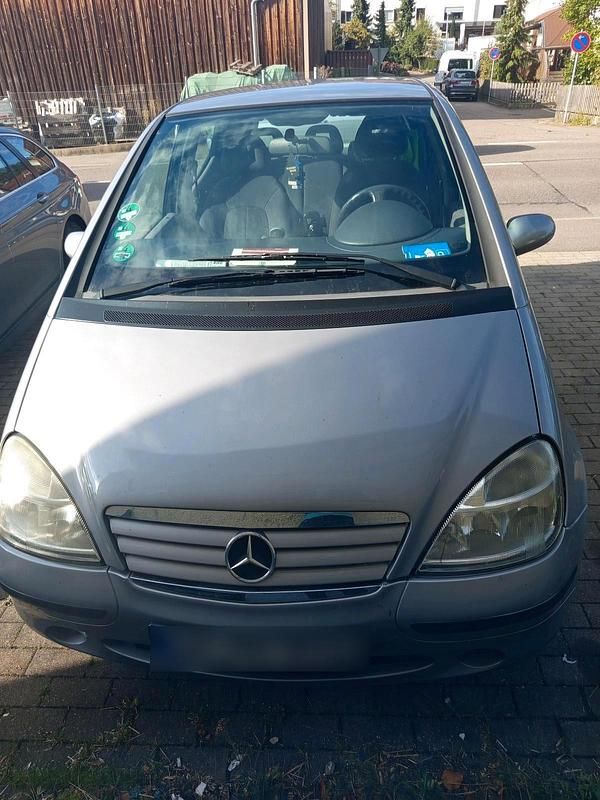 Silber Gebraucht 1999 Mercedes A170 Kleinwagen | 800 € (Superpreis) - Bild 1/4