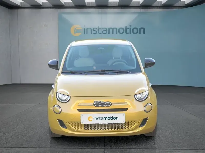 Neu Fiat 500 65 PS (47 kW) 2026 Gelb Kleinwagen