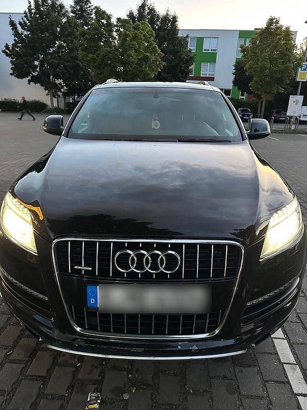 Schwarz Gebraucht 2010 Audi Q7 S-Line SUV | 14.500 € (Fairer Preis) - Bild 1/4