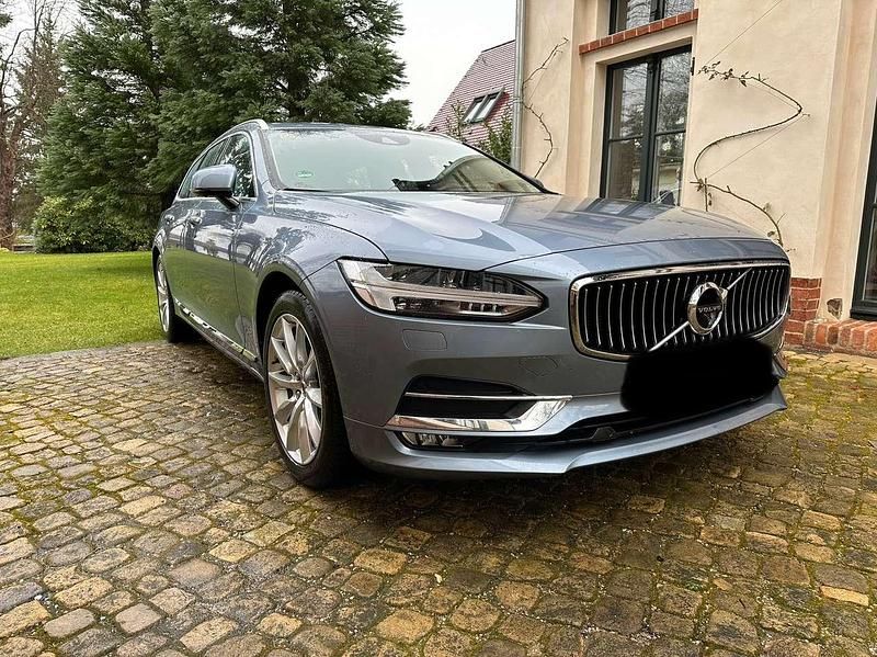 Second-hand Volvo V90 Inscription 320 CP (235 kW) 2017 Gri Break