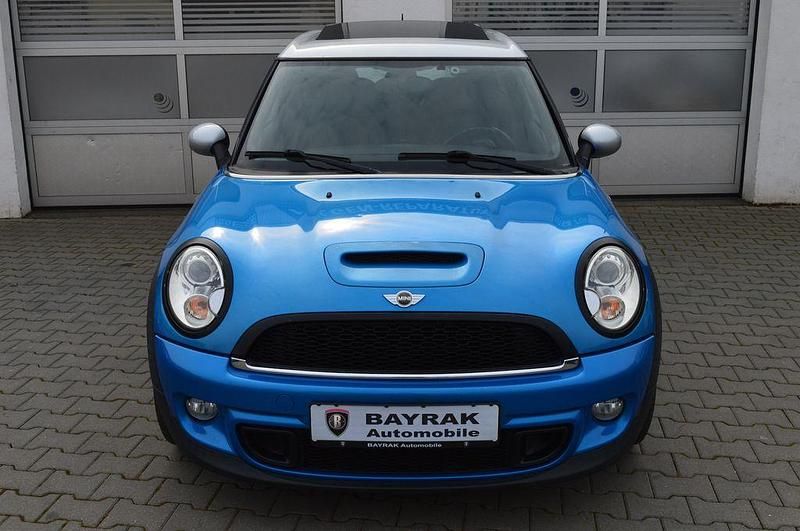 Gebraucht Mini Cooper S Clubman 184 PS (135 kW) 2011 Laser blue metallic Kombi