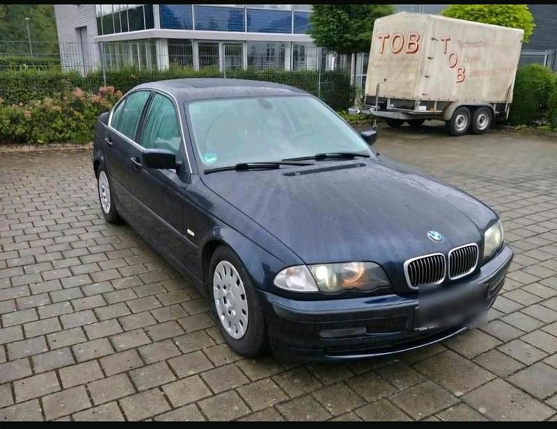 Gebraucht BMW 320 Sport Line 150 PS (110 kW) 2000 Blau Limousine