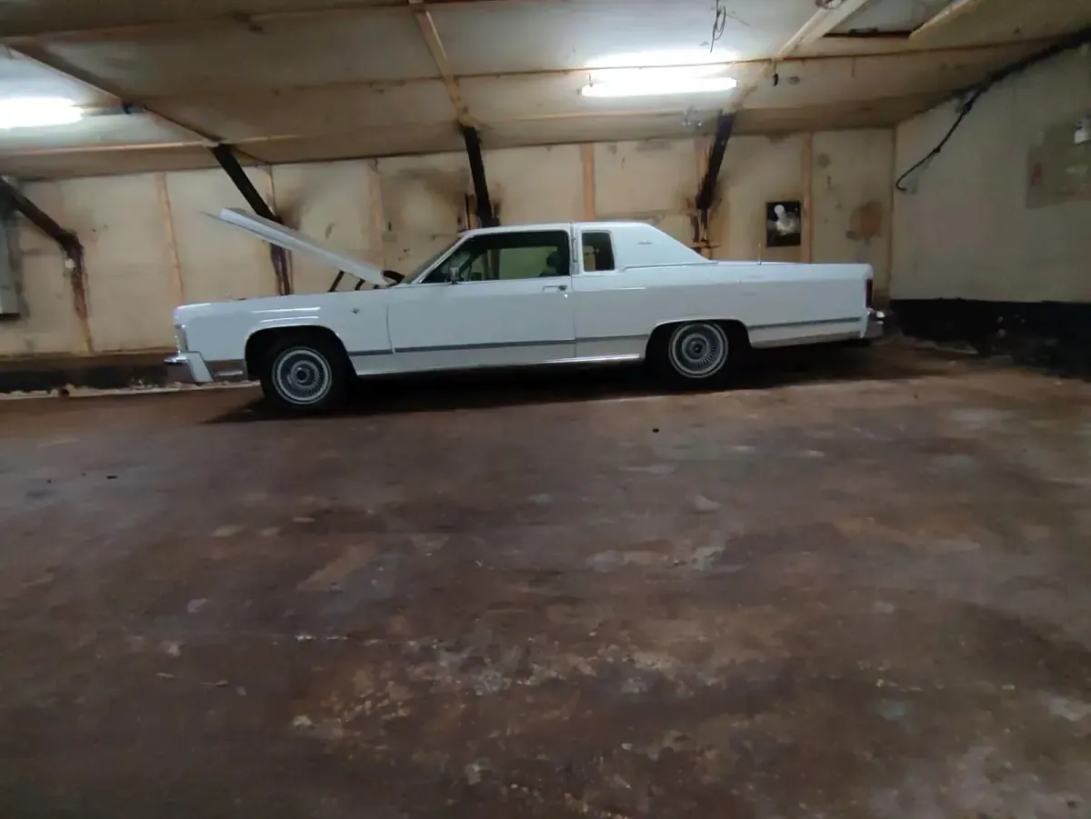 Gebraucht Lincoln Continental 166 PS (122 kW) 1978 Weiß Coupé
