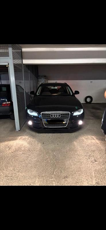 Gebraucht Audi A4 140 PS (102 kW) 2008 Schwarz Kombi