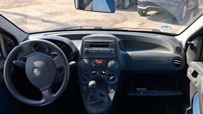 Gebraucht Fiat Panda Dynamic 60 PS (44 kW) 2010 Schwarz Kleinwagen