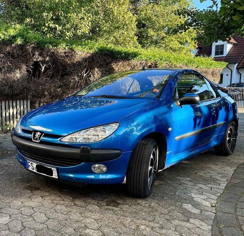 Blau Gebraucht 2002 Peugeot 206 CC Cabrio | 1.400 € (Fairer Preis) - Bild 1/4