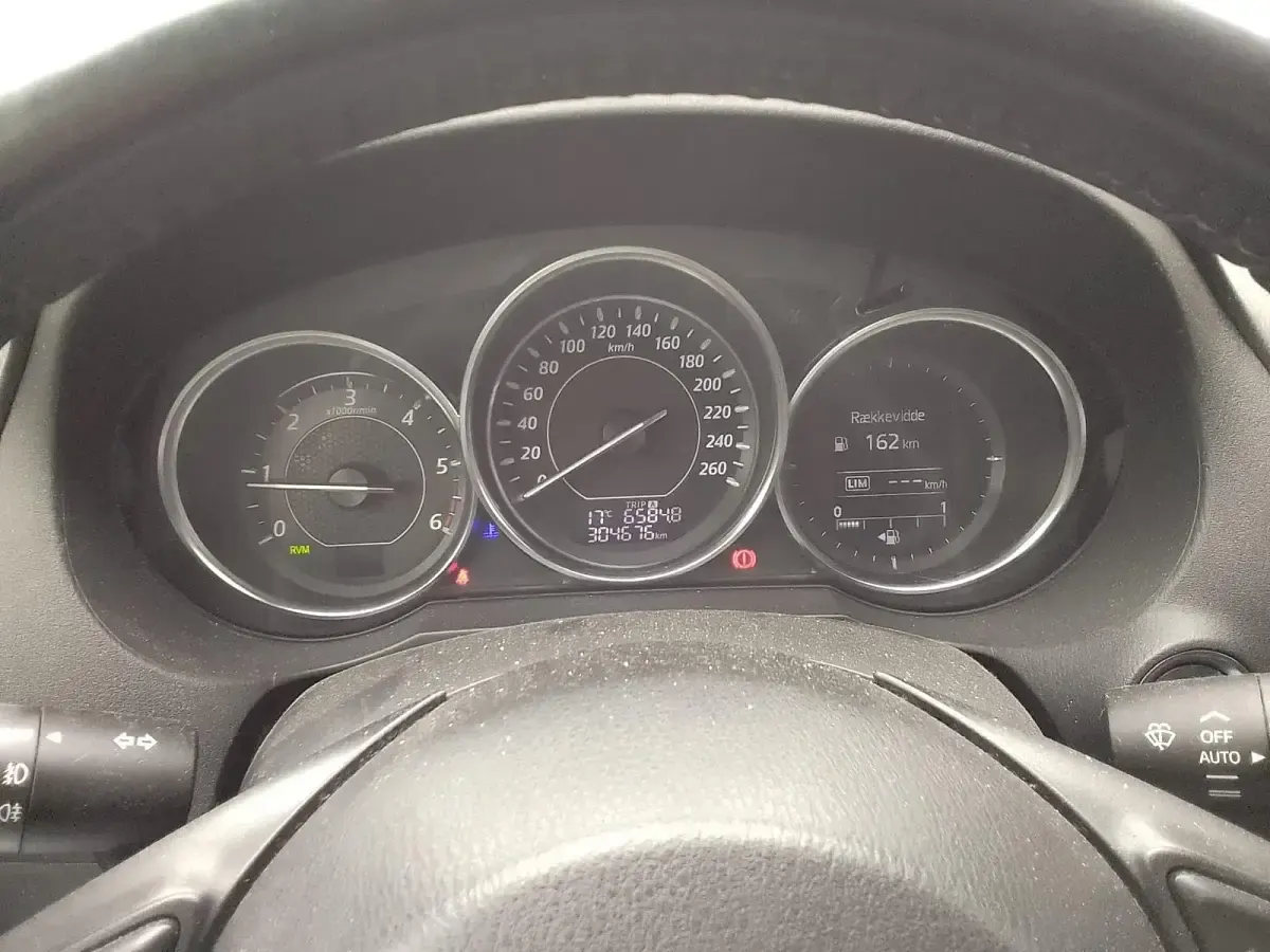 Gebraucht Mazda 6 150 PS (110 kW) 2014 Rot Kombi