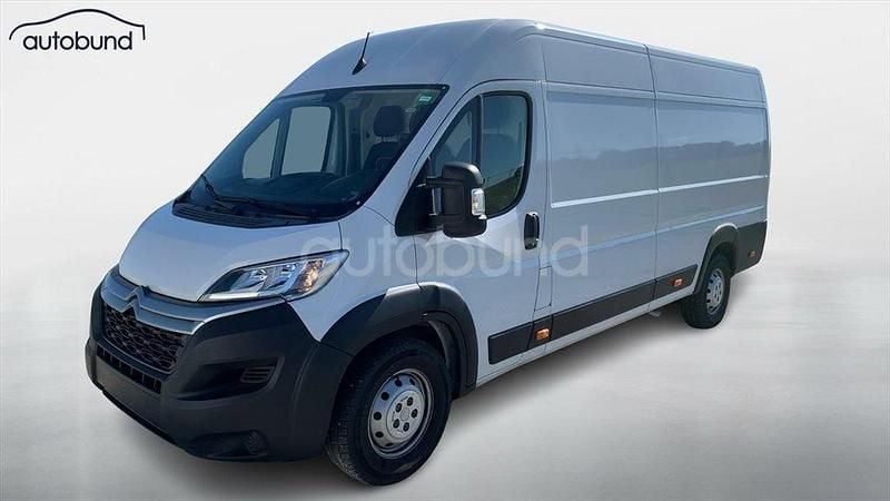 Weiß Gebraucht 2024 Citroën Jumper Van / Kleinbus | 22.970 € (Superpreis) - Bild 1/4