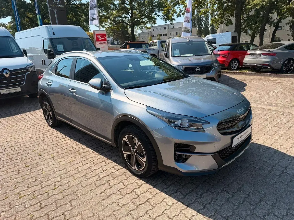 Gebraucht Kia XCeed Vision 105 PS (77 kW) 2022 Silber SUV