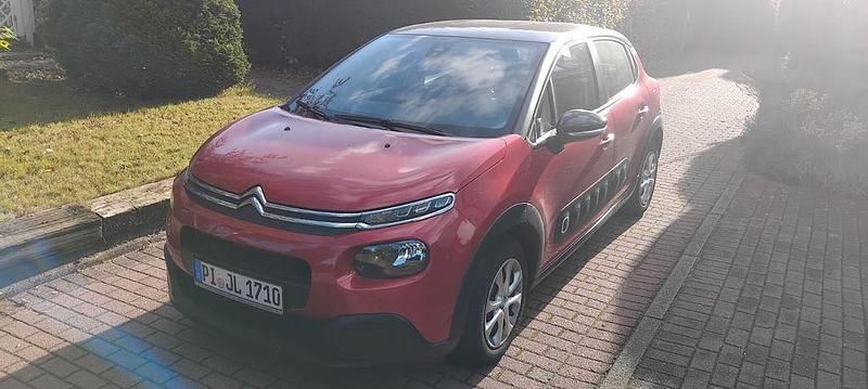 Rot Gebraucht 2020 Citroën C3 Feel Kleinwagen | 8.900 € (Guter Preis) - Bild 1/4