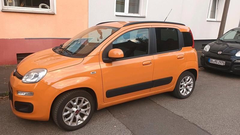 Orange Gebraucht 2018 Fiat Panda Kleinwagen | 7.590 € (Fairer Preis) - Bild 1/4