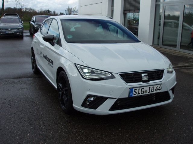 Gebraucht Seat Ibiza Black Edition 110 PS (80 kW) 2024 Weiss Limousine