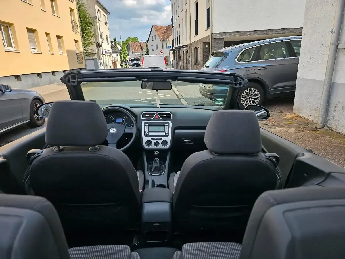 Gebraucht VW Eos 122 PS (89 kW) 2008 Schwarz Cabrio