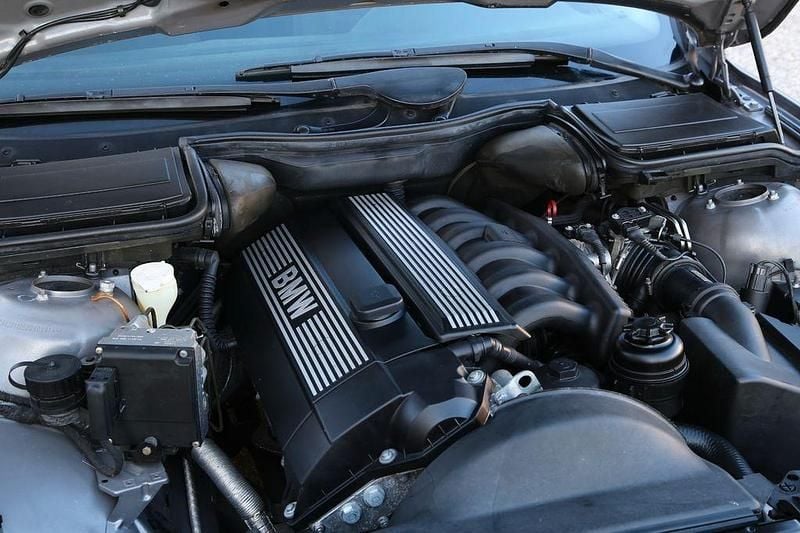 Gebraucht BMW 520 150 PS (110 kW) 1996 Grau Limousine