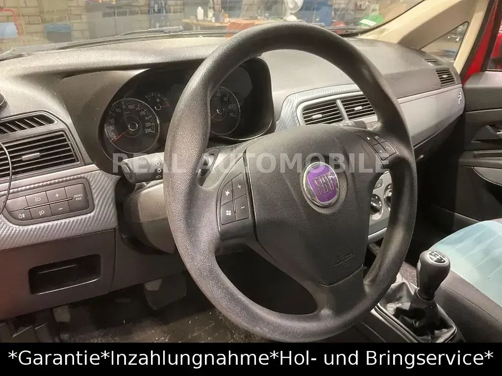 Gebraucht Fiat Grande Punto Dynamic 77 PS (56 kW) 2009 Rot Kleinwagen