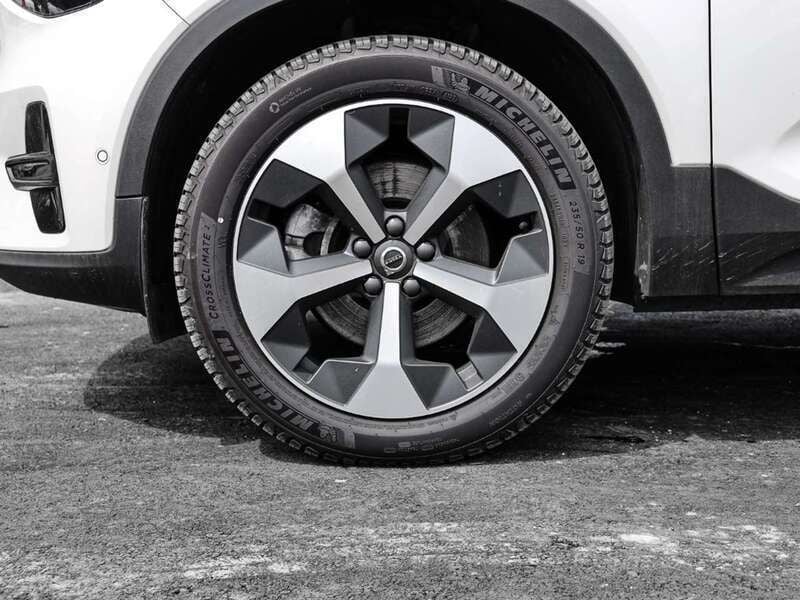 Gebraucht Volvo XC40 Plus 197 PS (144 kW) 2023 Weiss SUV