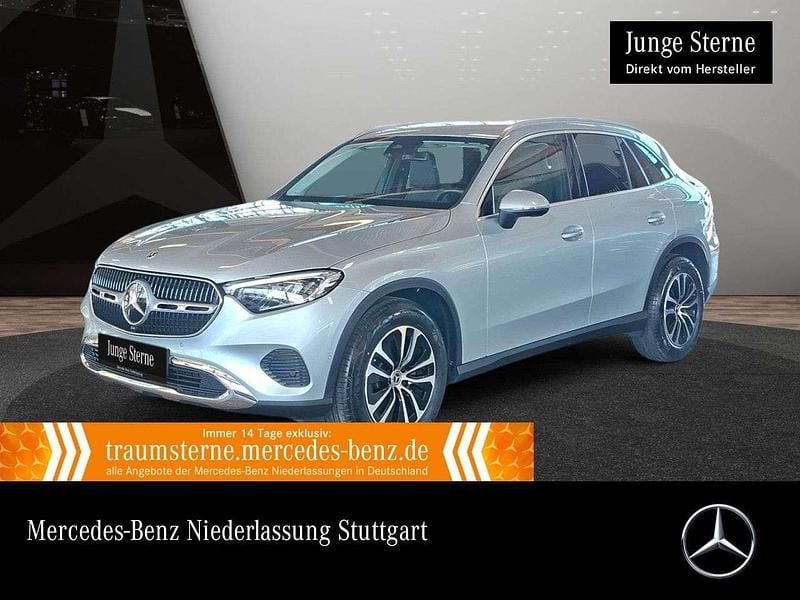 Silber Gebraucht 2024 Mercedes GLC220 Avantgarde SUV | 49.990 € (Guter Preis) - Bild 1/3