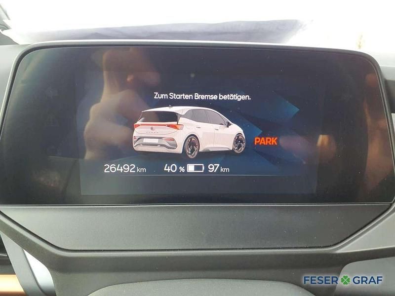 Gebraucht Cupra Born 150 kW (204 PS) 2024 Glacial white metallic Kleinwagen