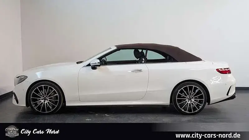 Gebraucht Mercedes E400 AMG 340 PS (250 kW) 2019 Weiß Cabrio