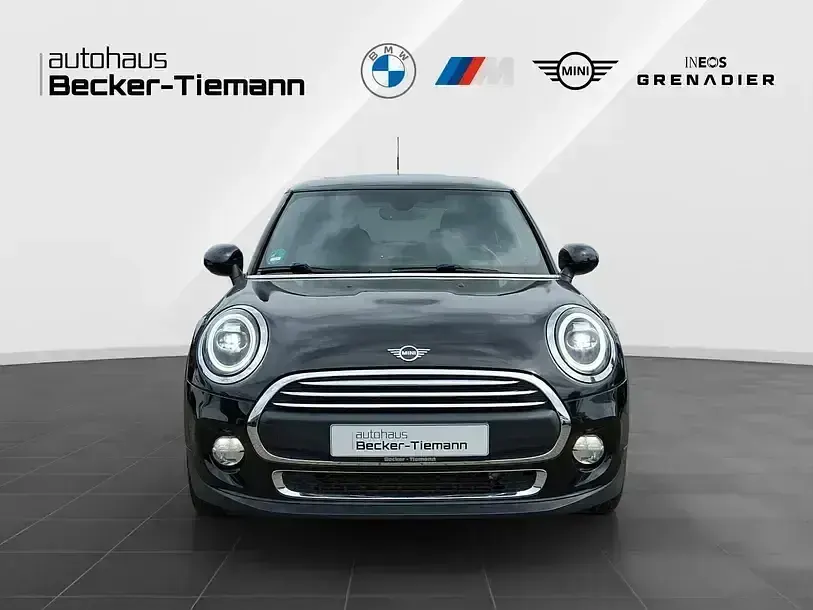 Gebraucht Mini ONE 102 PS (75 kW) 2018 Midnight black Kleinwagen