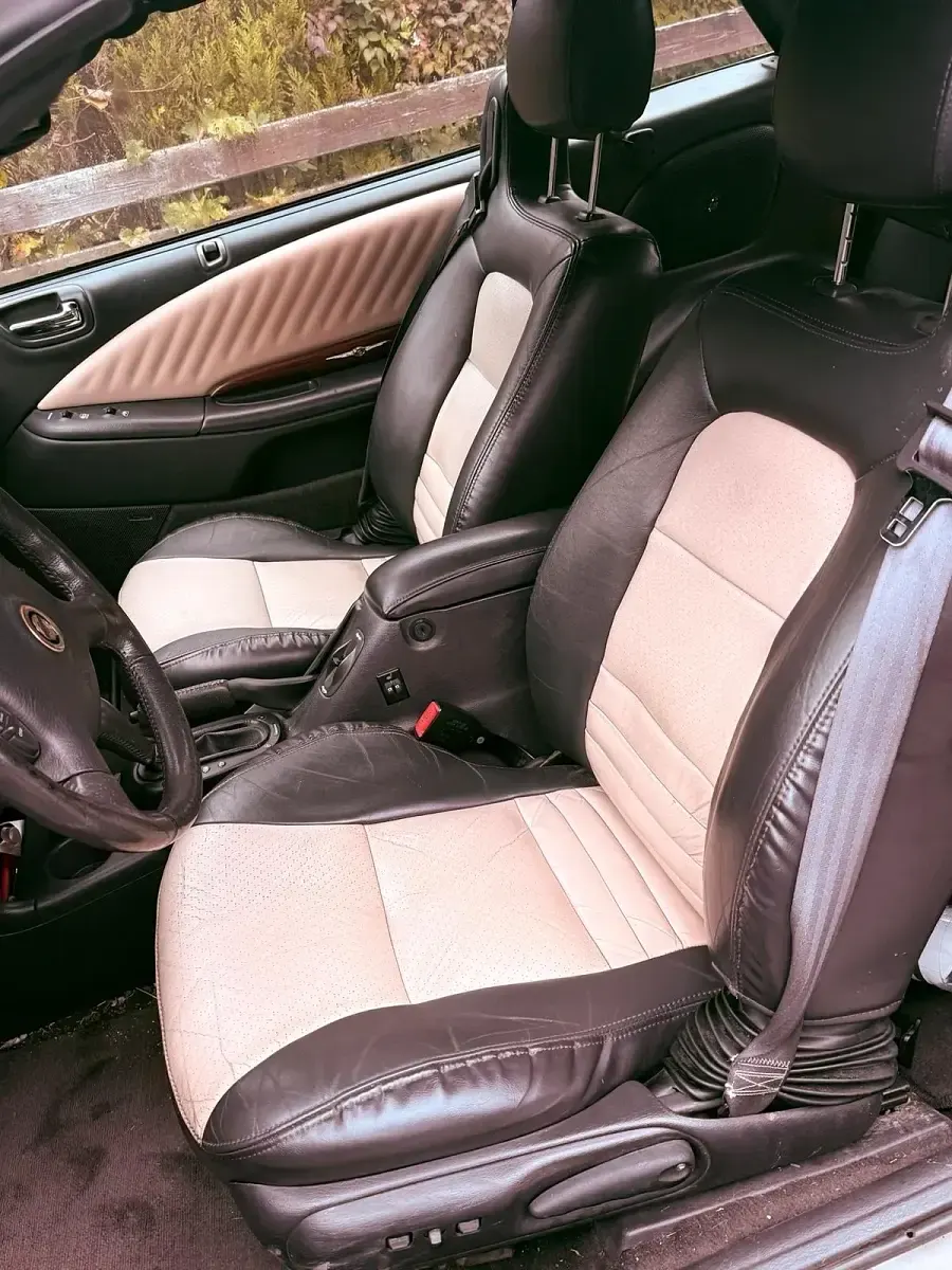 Gebraucht Chrysler Stratus 163 PS (119 kW) 2000 Silber Cabrio