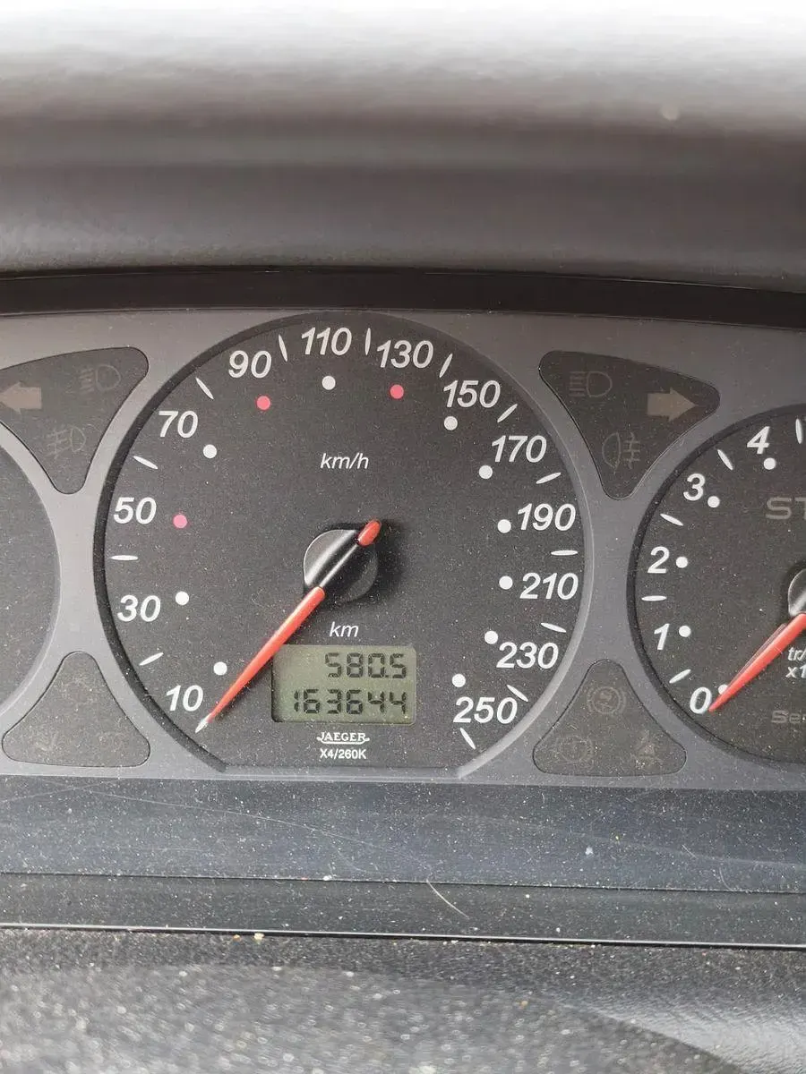 Gebraucht Citroën C5 Exclusive 136 PS (100 kW) 2003 Silber Kombi