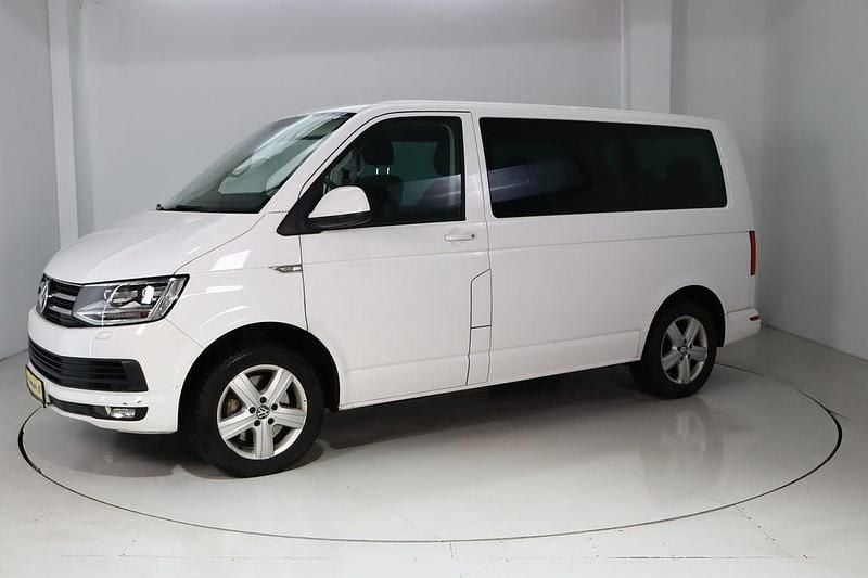 Gebraucht VW Multivan 204 PS (150 kW) 2015 Weiß Van