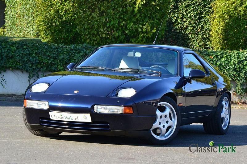 Blau Gebraucht 1992 Porsche 928 Coupé | 39.900 € - Bild 1/4
