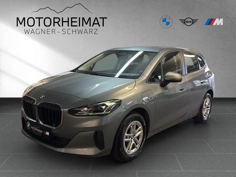 Gebraucht BMW 225 Active Tourer 245 PS (180 kW) 2022 Skyscraper grau metallic Van / Kleinbus