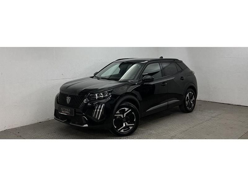 Gebraucht Peugeot e-2008 GT 114 kW (156 PS) 2024 Perla nera schwarz (metallic) SUV