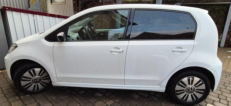 Gebraucht VW e-up! Style 61 kW (83 PS) 2021 Weiß Kleinwagen