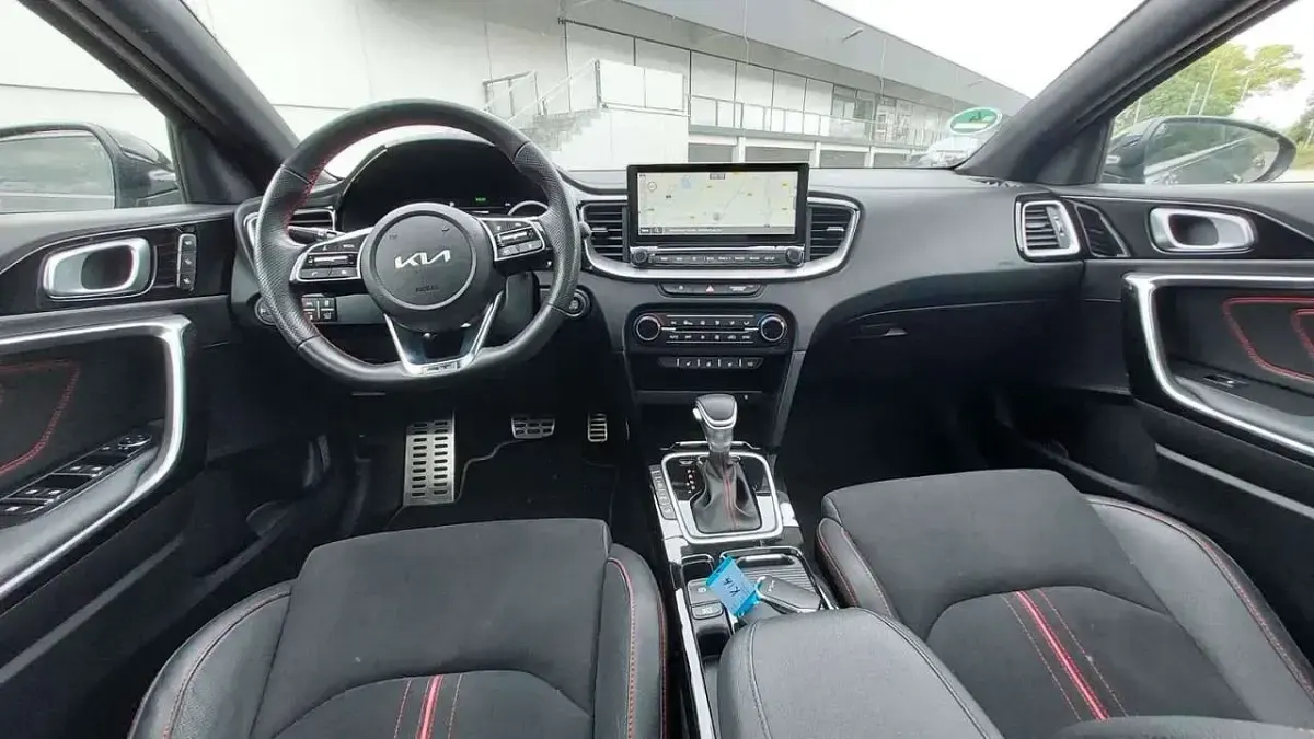 Gebraucht Kia ProCeed GT 204 PS (150 kW) 2024 Dark penta Kombi